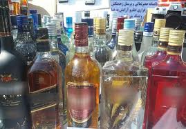تصویر کشف 1368 قوطی انواع مشروبات الکلی خارجی در شهرستان سیرجان*
